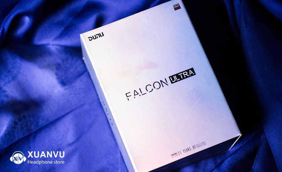 Hộp bìa của Dunu Falcon Ultra