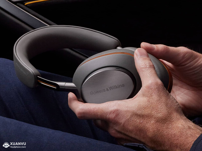 Tai nghe Bowers & Wilkins Px8 McLaren Edition thiết kế 3