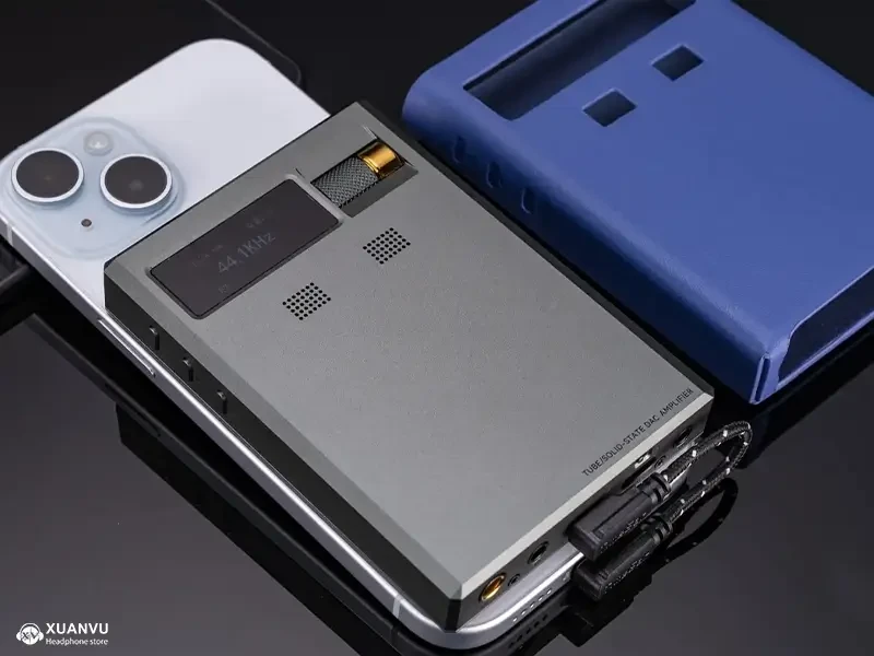 Tube DAC/AMP Cayin RU9 ốp lưng nam châm