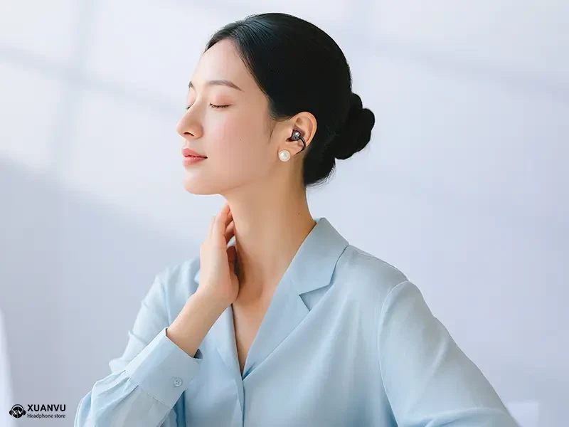 Tai nghe bluetooth EarFun Clip trải nghiệm đeo