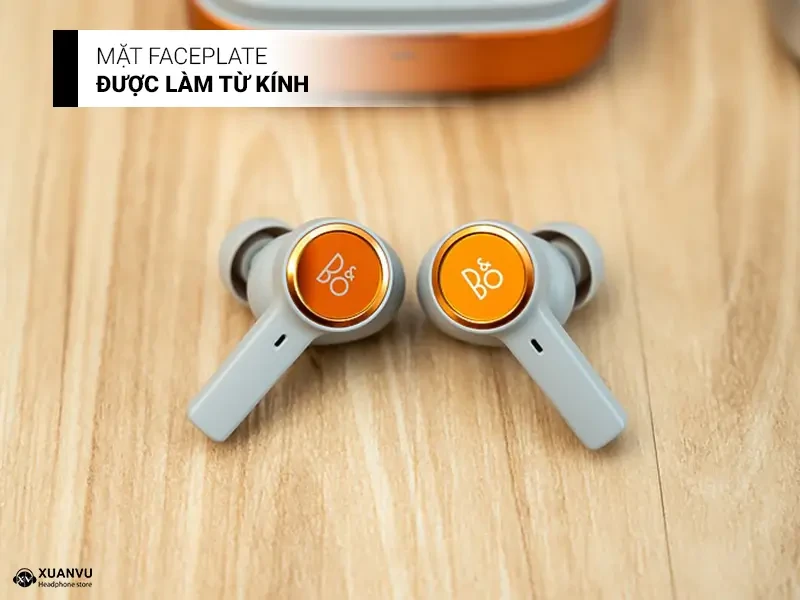 Tai nghe True Wireless B&O Beoplay Eleven mặt faceplate