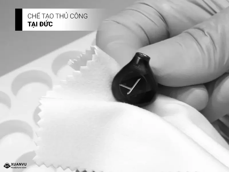 Tai nghe Beyerdynamic DT 73 IE (Classic Instruments & Key) chế tạo thủ công