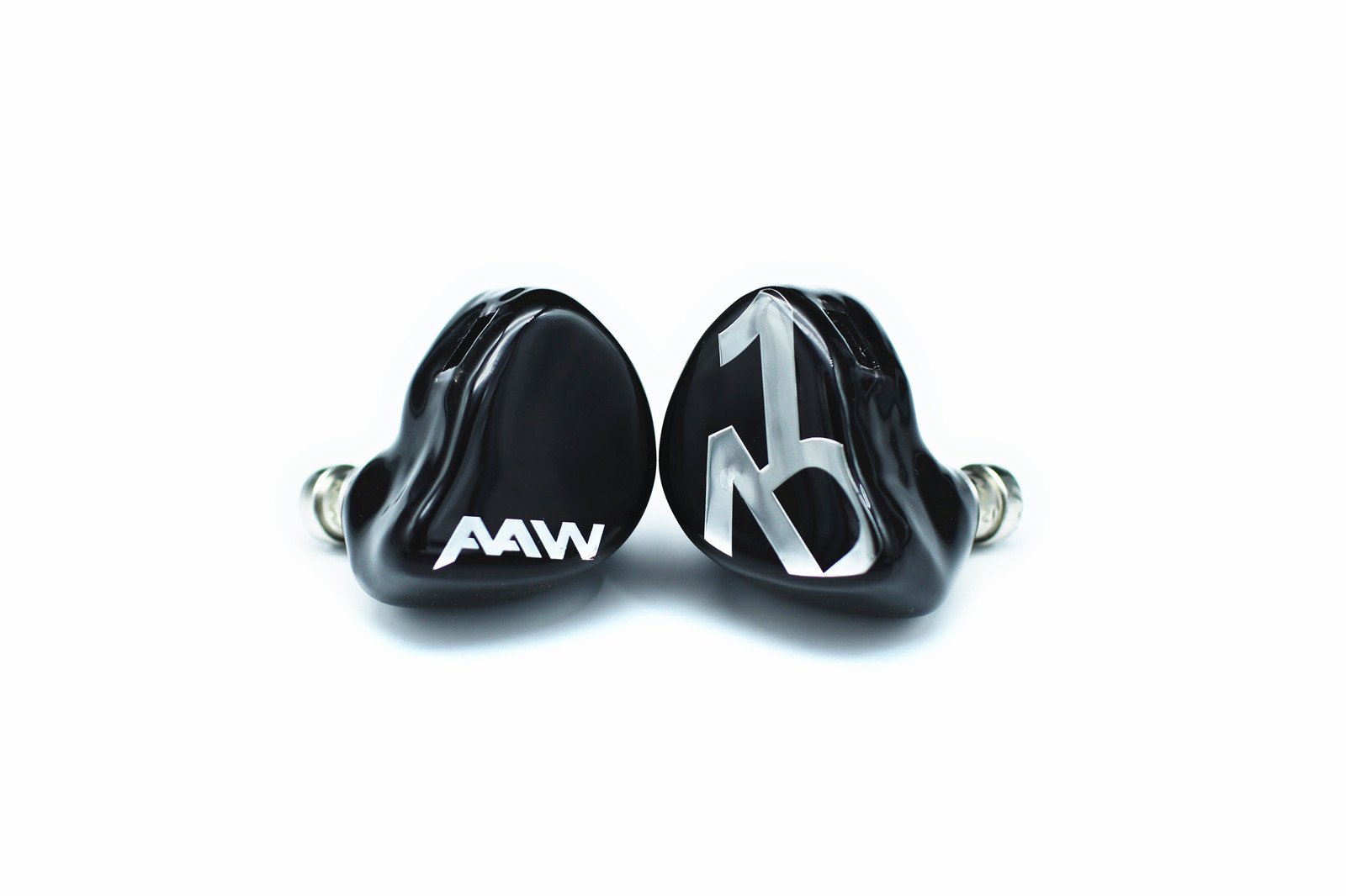 AAW A1D Universal In-ear Monitor housing cao cấp 
