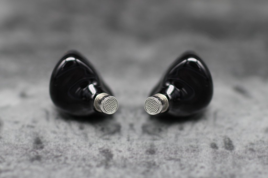 AAW A3H Universal In-ear Monitor cable cao cấp 