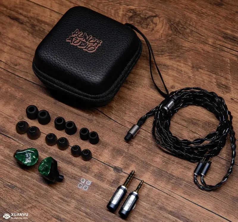 Tai nghe Punch Audio Portazo mở hộp