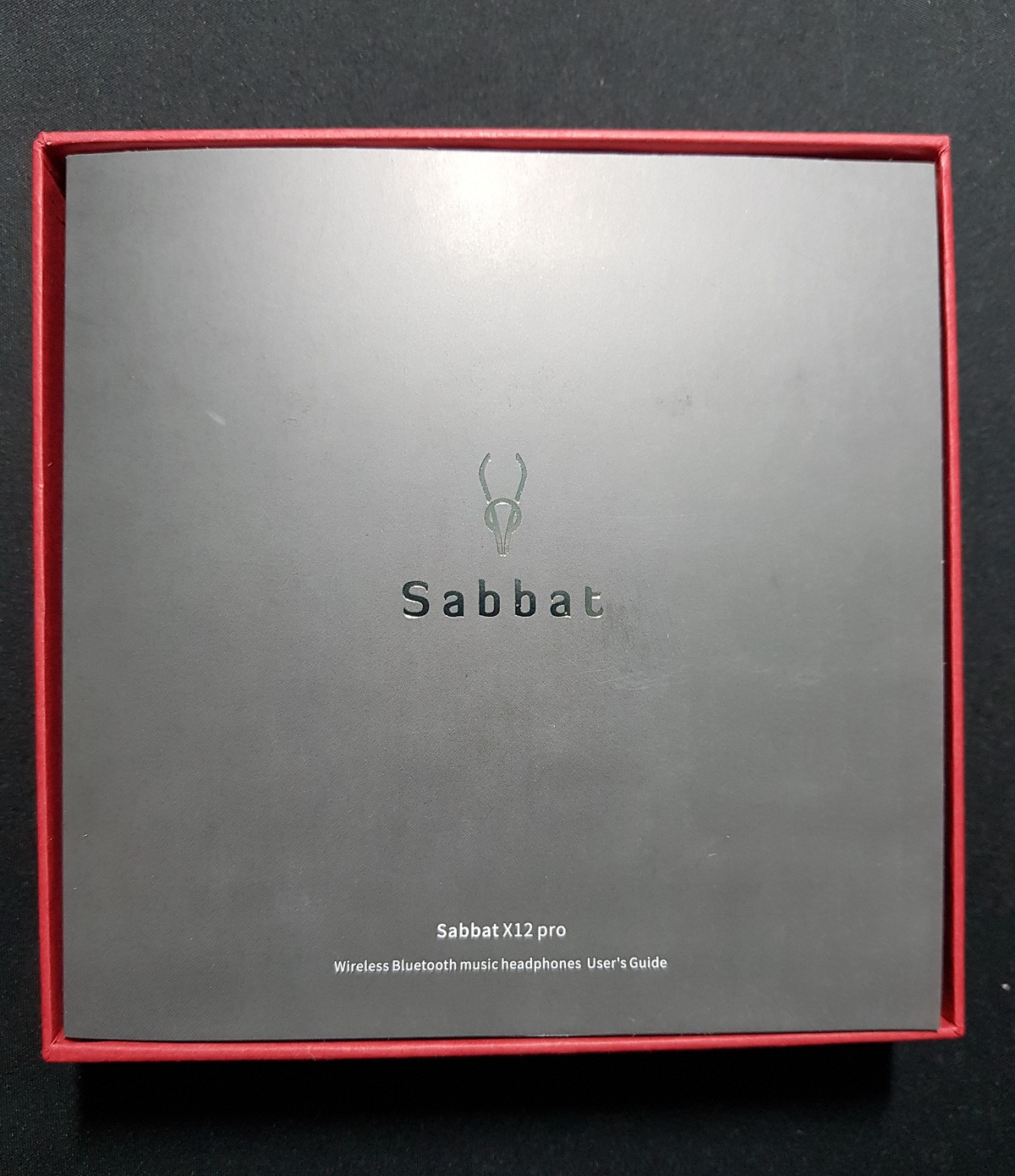 Tai nghe True Wireless Sabbat X12 PRO đóng hộp chắc chắn 
