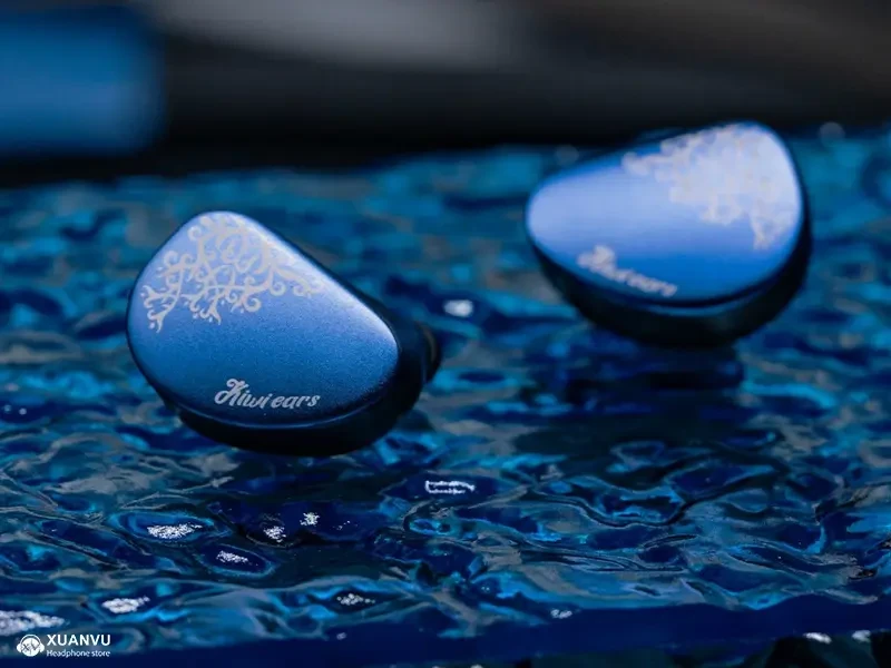 Tai nghe Kiwi Ears Cadenza II cảm giác đeo