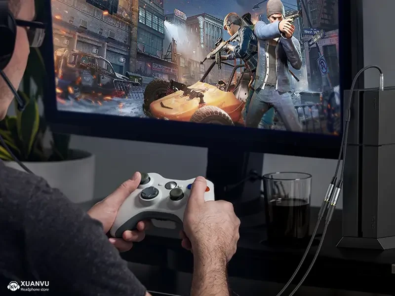 Cáp âm thanh chia mic và audio Ugreen 50254 trải nghiệm