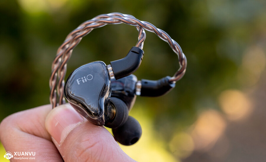 Đánh giá tai nghe FiiO FH1S thiết kế