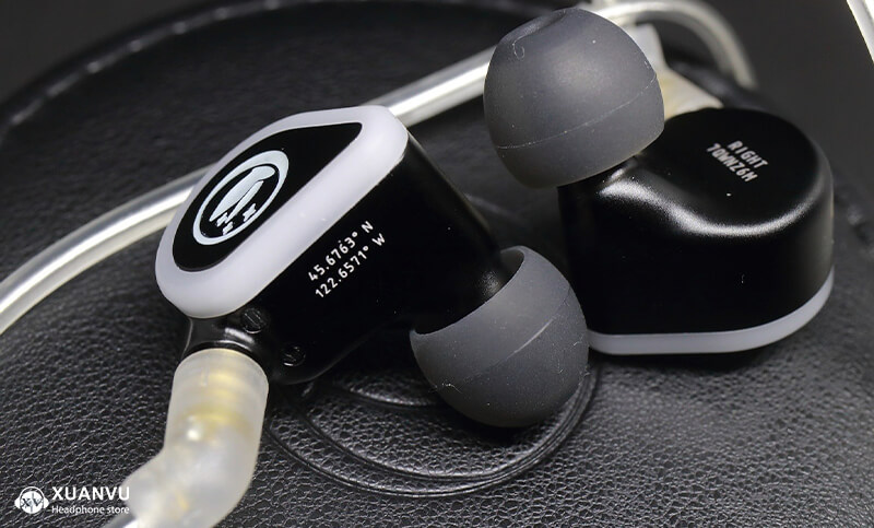 Đánh giá tai nghe FiR Audio Five x Five thiết kế