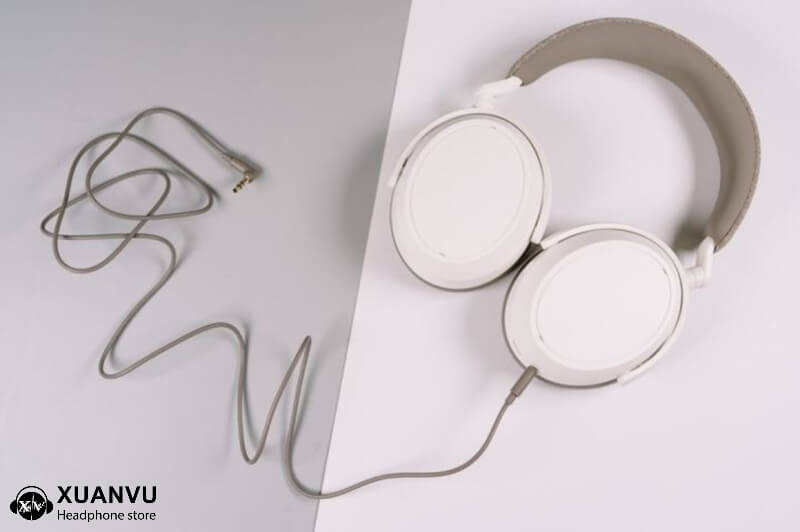 Đánh giá tai nghe Sennheiser Momentum 4 Wireless thiết kế