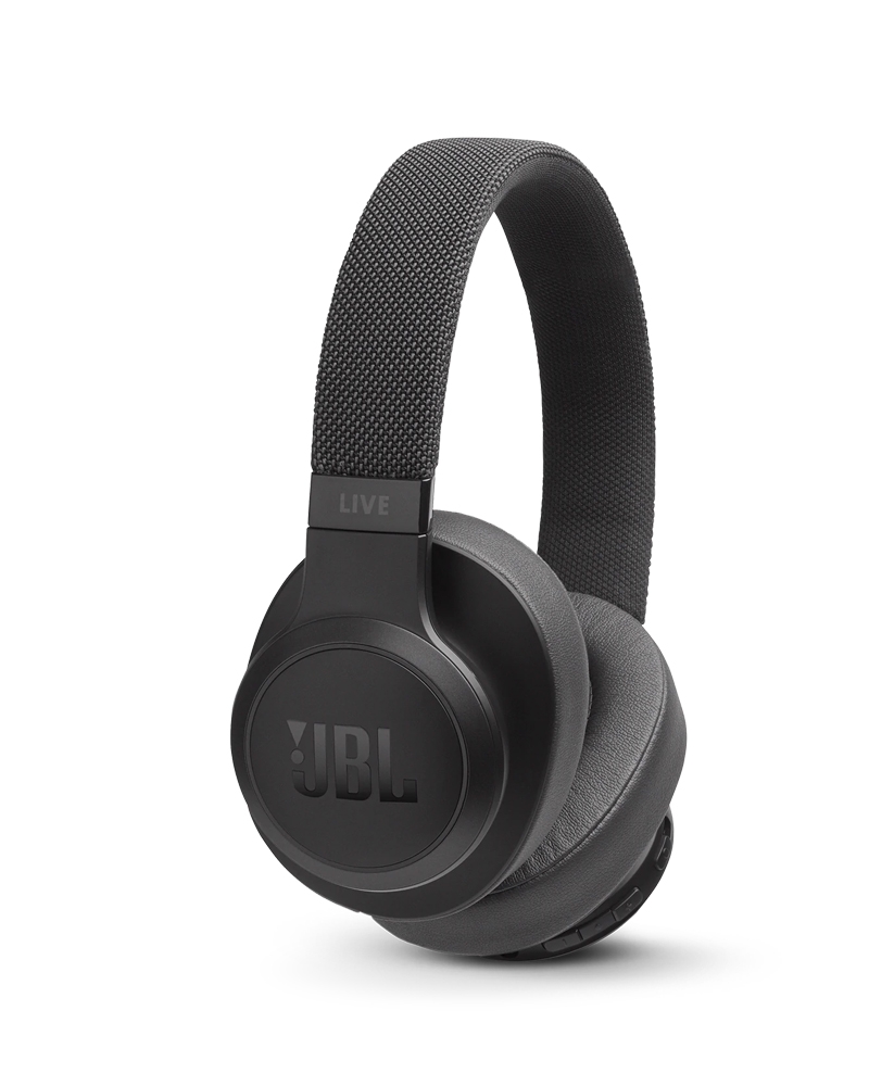 Tai nghe Bluetooth JBL LIVE 500BT thoải mái khi đeo 