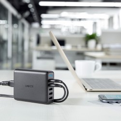  Sạc Anker 5 cổng có 2 cổng Quick Charge 3.0 Model A2054