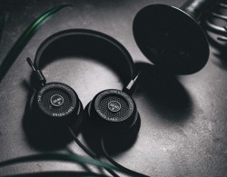 Tai nghe Grado SR80x