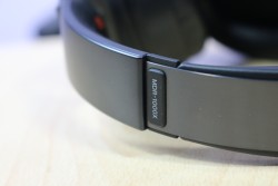 Tai nghe Sony MDR-1000X