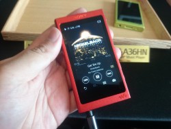 Máy nghe nhạc Sony Walkman NW-A35