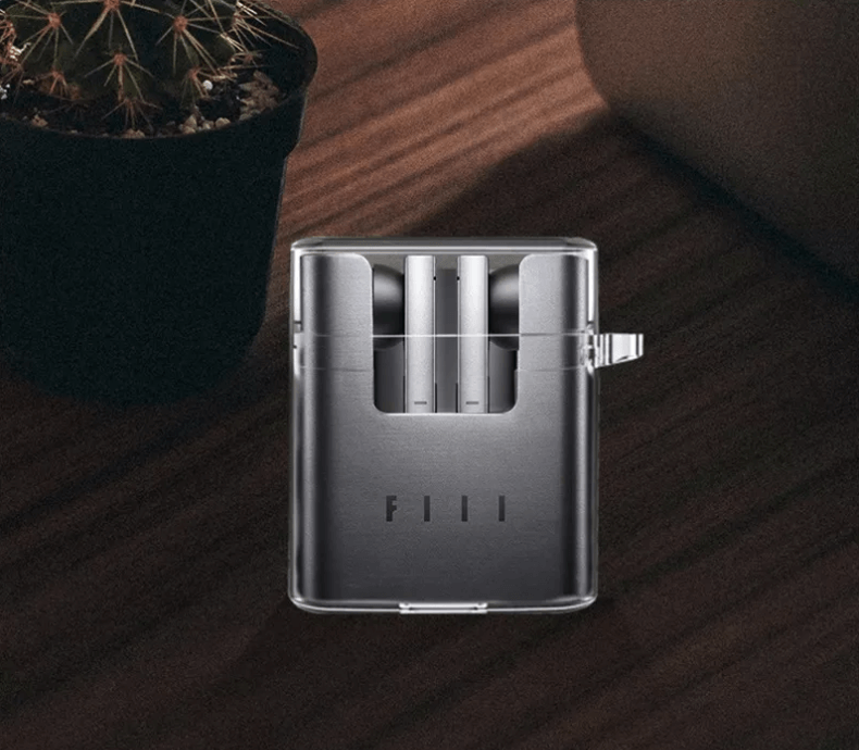 Case Fiil CC2 trong suốt