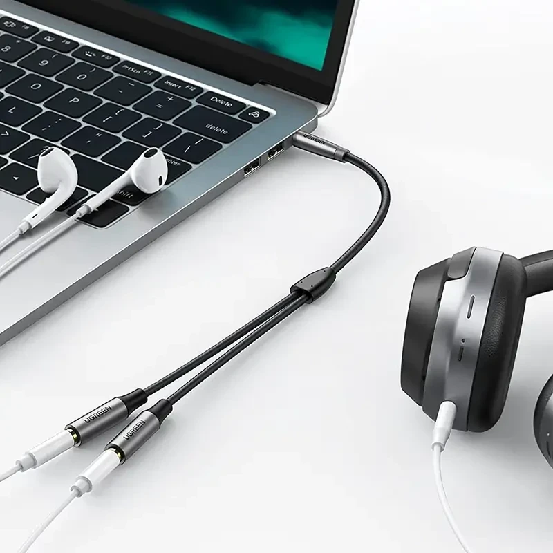 Cáp chia Audio 3.5mm 1 ra 2 Ugreen 50253 hình 1