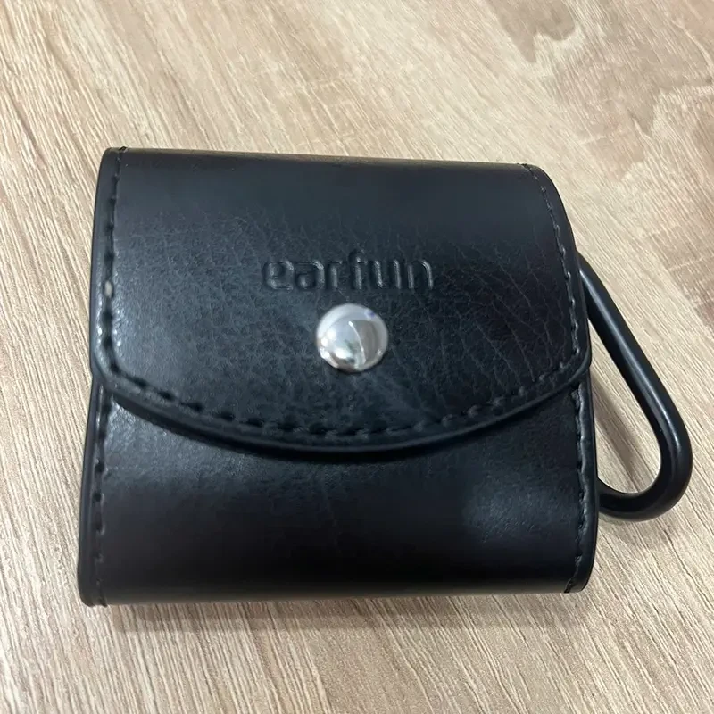 Bao da cho Earfun Air Pro 4+ hình 1